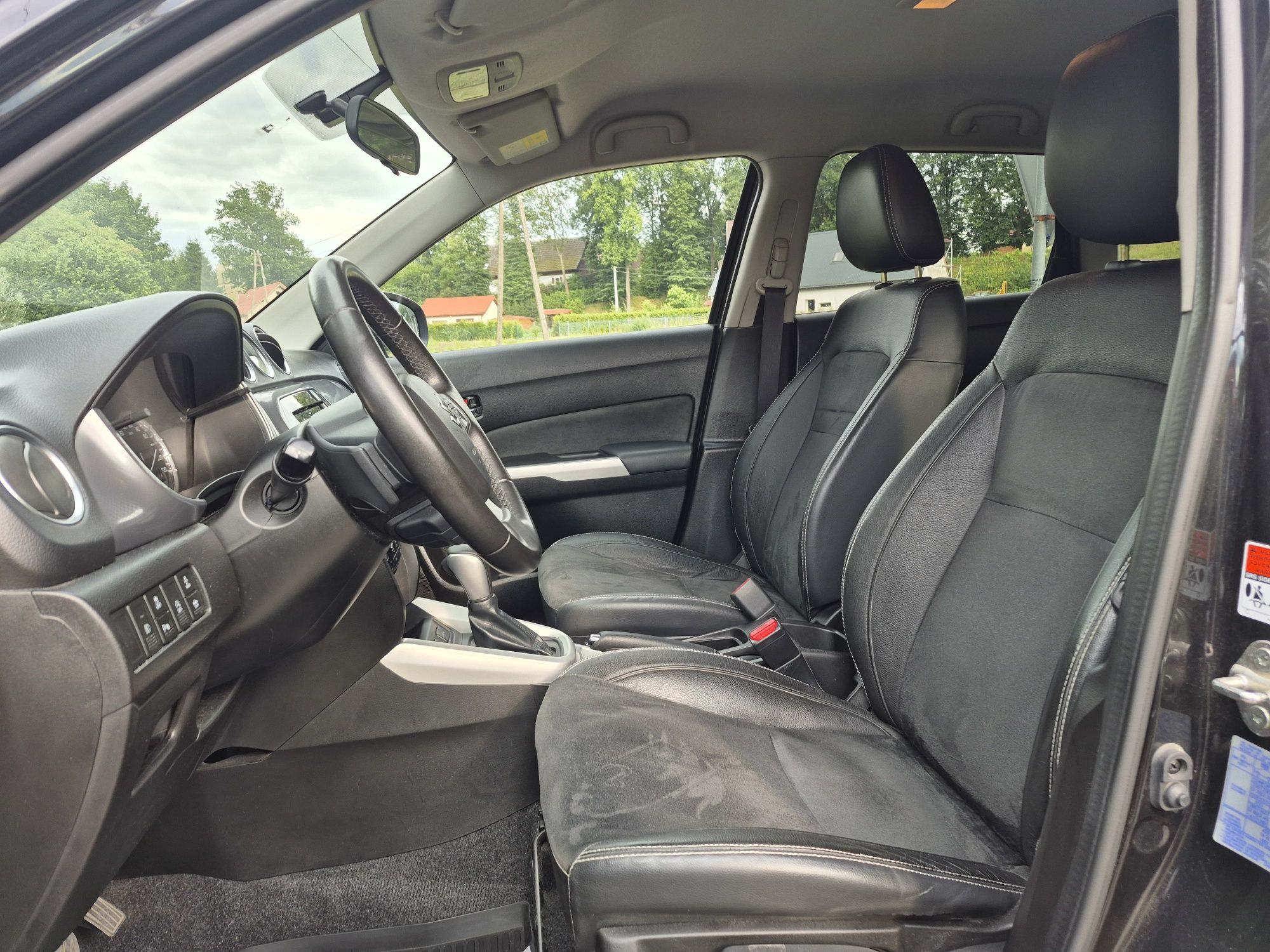 Suzuki Vitara 1.6 E 120 Koni Polski Salon Najbogatsze Wyposażenie XLed
