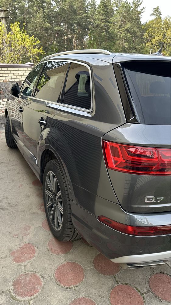 Audi q7 2019 2.0