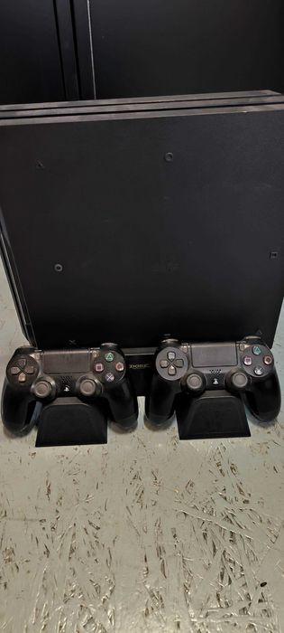 Sony ps4 pro plus zestaw gier