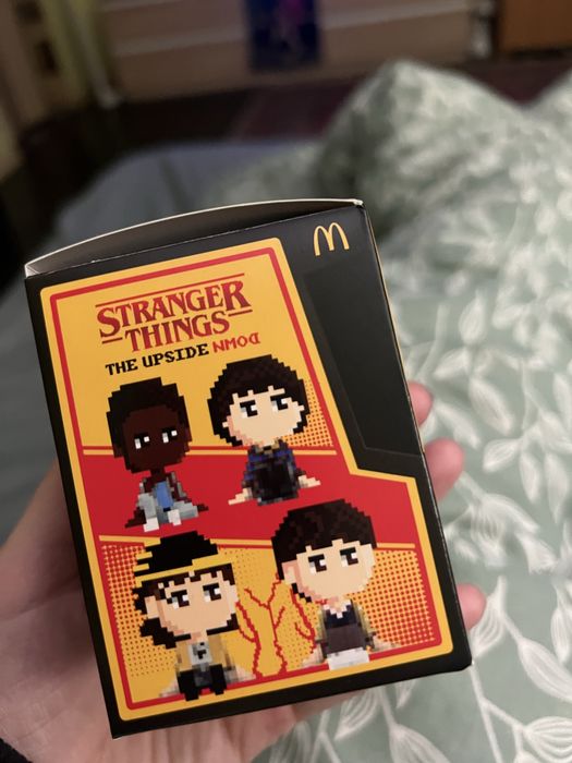 Лукас Дивні Дива stranger things mcdonald's
