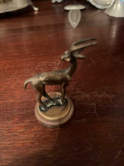 Estatueta Gasela em bronze