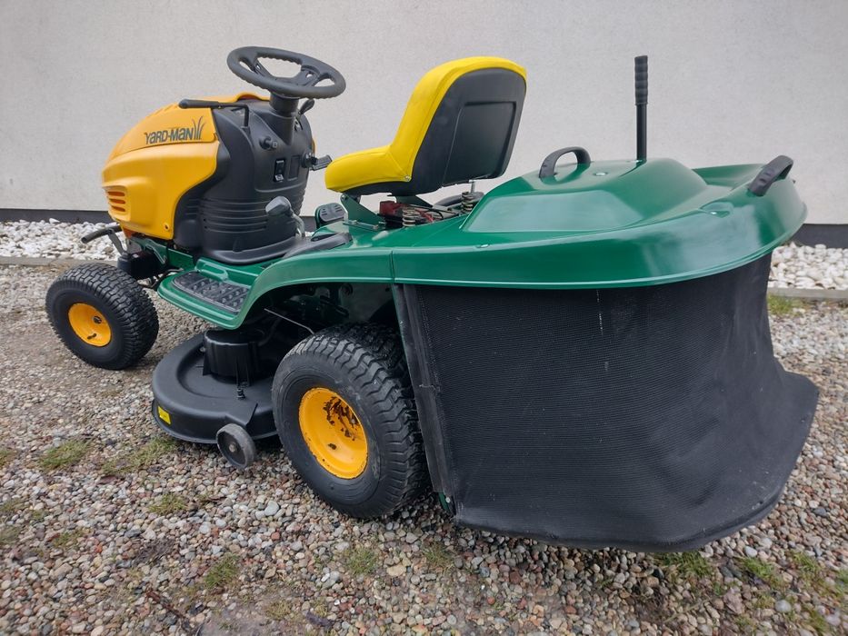 Traktorek ciagniczek kosiarka YardMan MTD kosz centralny  Kohler 15KM