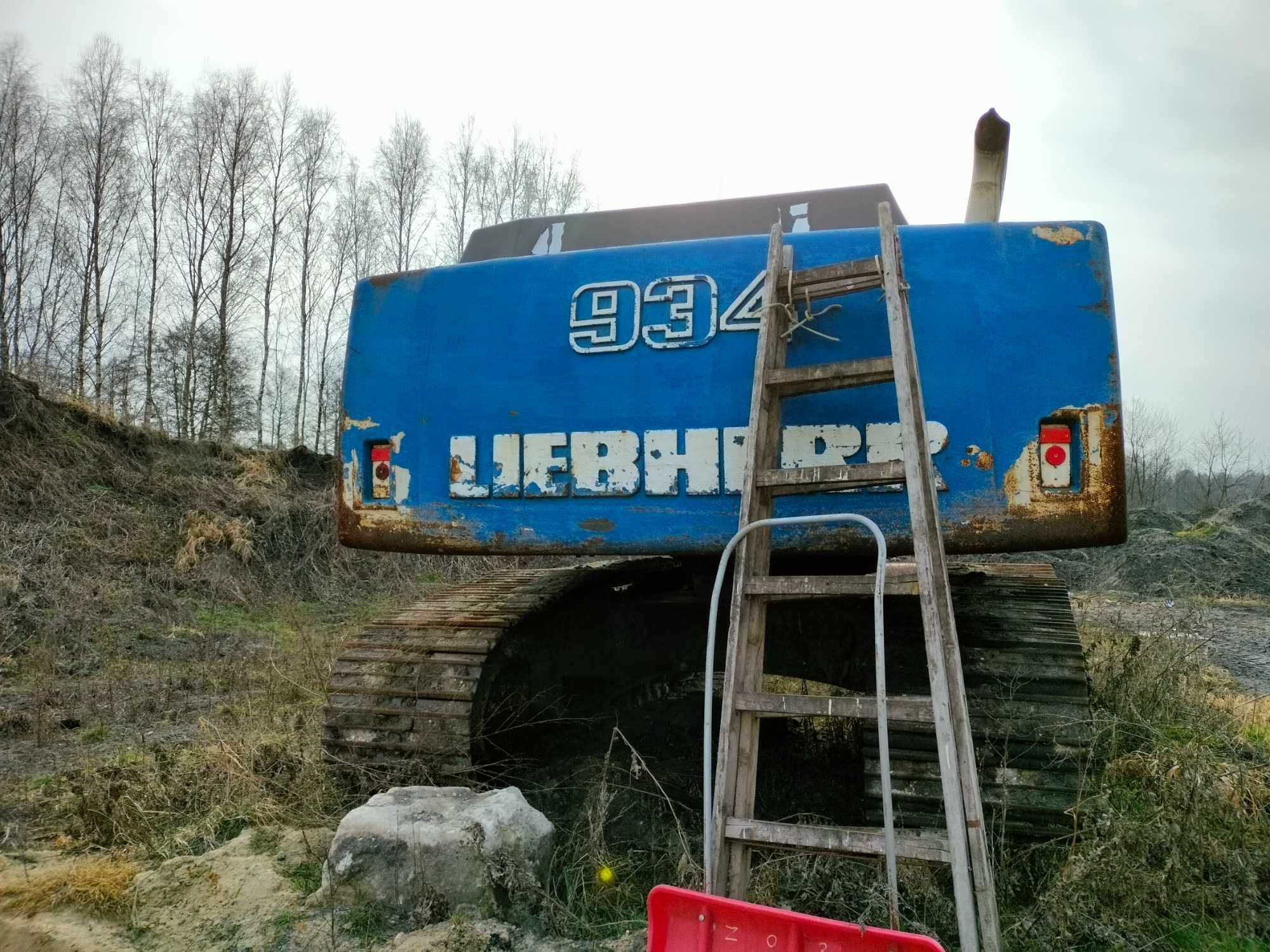 Łyżka skarpowa uchylna Liebherr R934 SW48