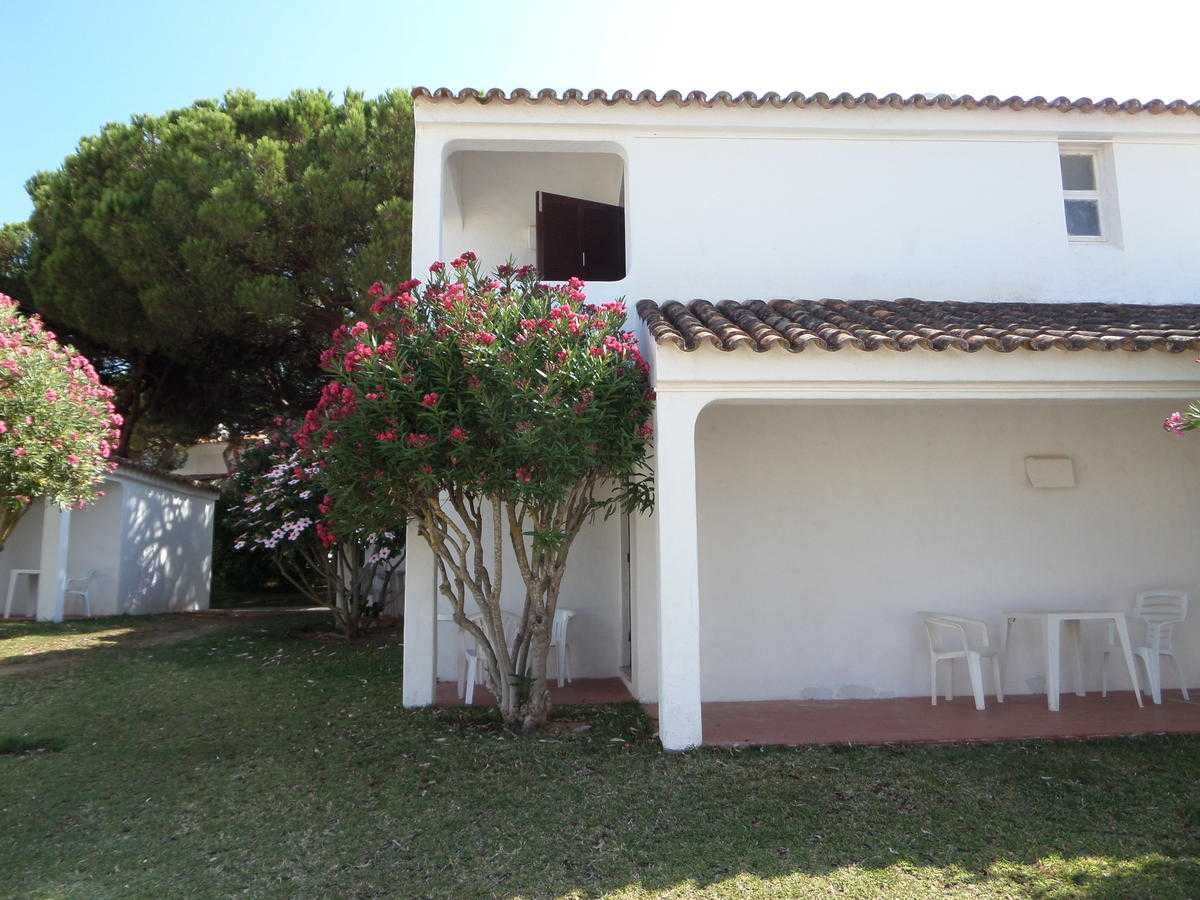 Apartamento T0 com piscina para Alugar na Aldeia da Falésia – SETEMBRO