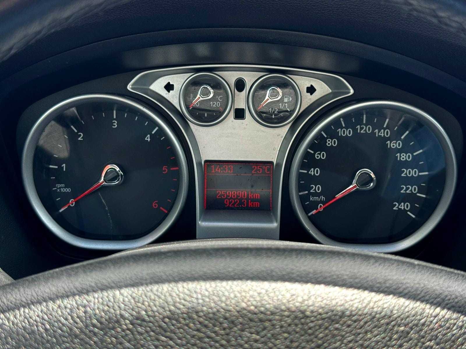 Ford Focus II 1.6 TDCi- Garantia Incluída