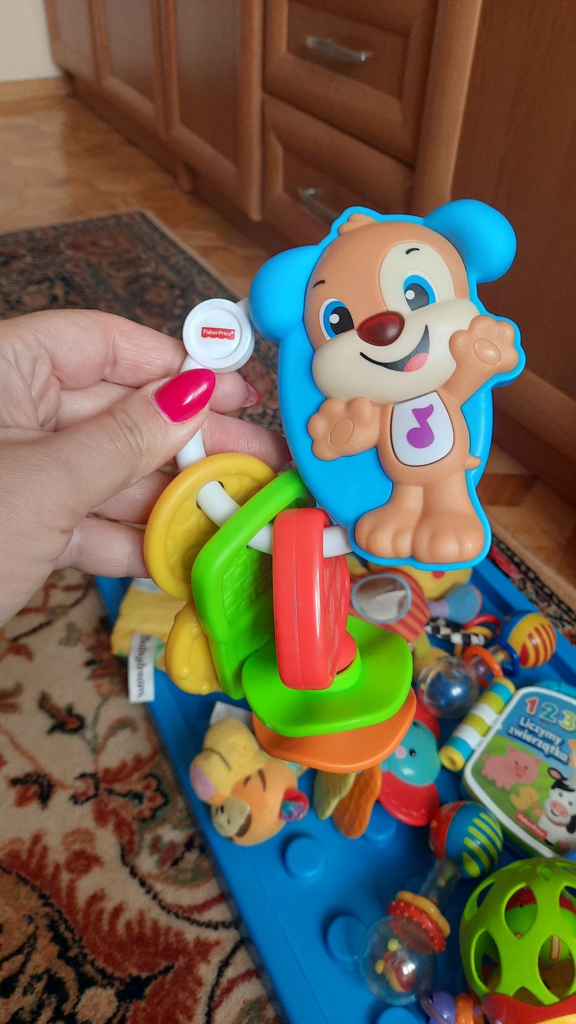 Fisher price kluczyki szczeniaczka i odtwaracz szczeniaczka