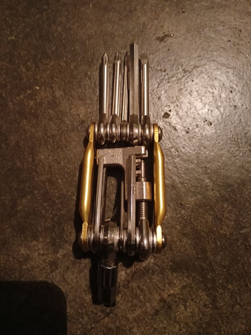 Multitool rowerowy