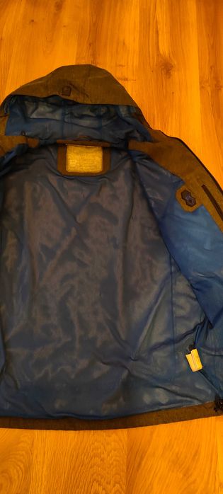 Sprzedam kurtkę wiatrówkę Diverse