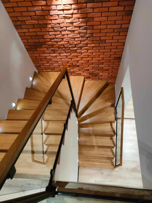Schody drewniane, na beton