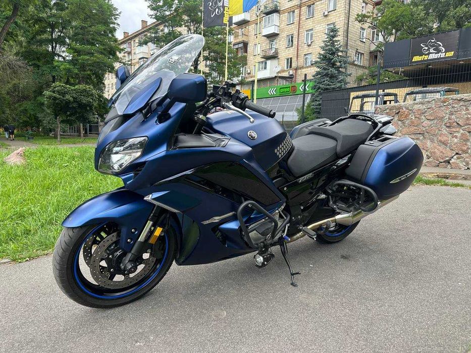 Мотоцикл Yamaha FJR 1300 2020 рік Офіційний
