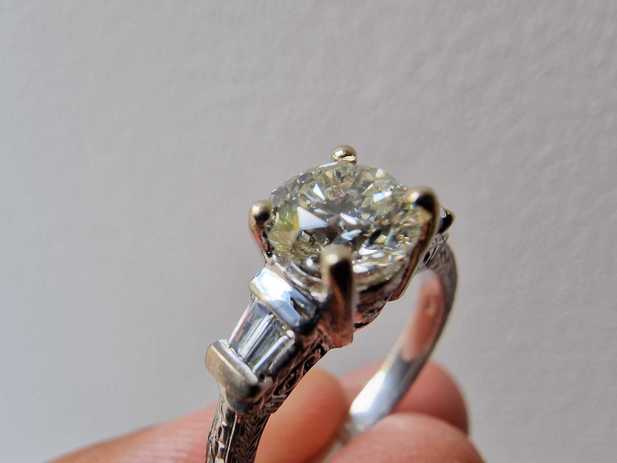 Złoty pierścionek damski/ 585/ 3.78 gram/ R12/ DIA 0.96 CT VS/ wycena