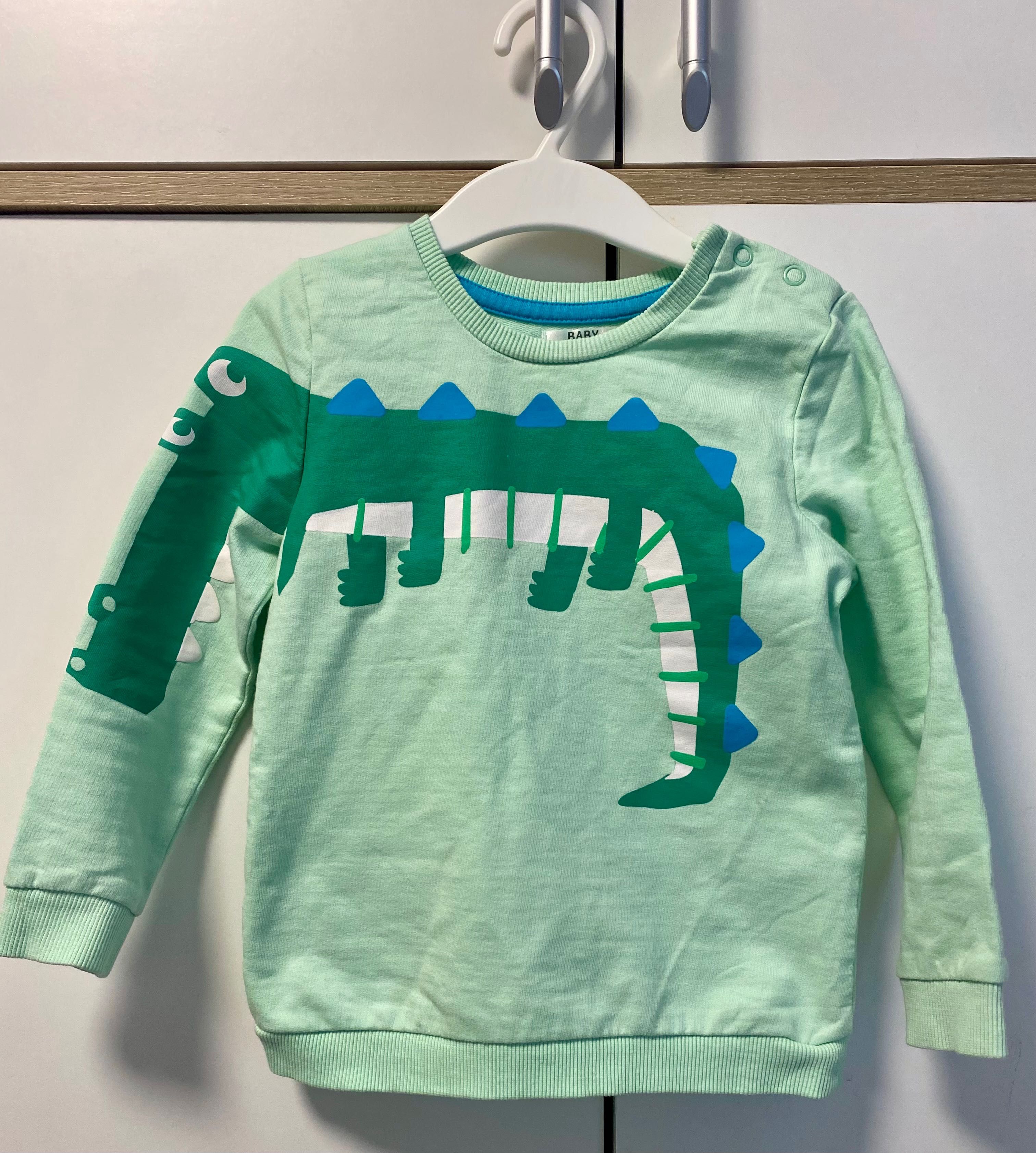 sweterek z krokodylem dla dziecka 92