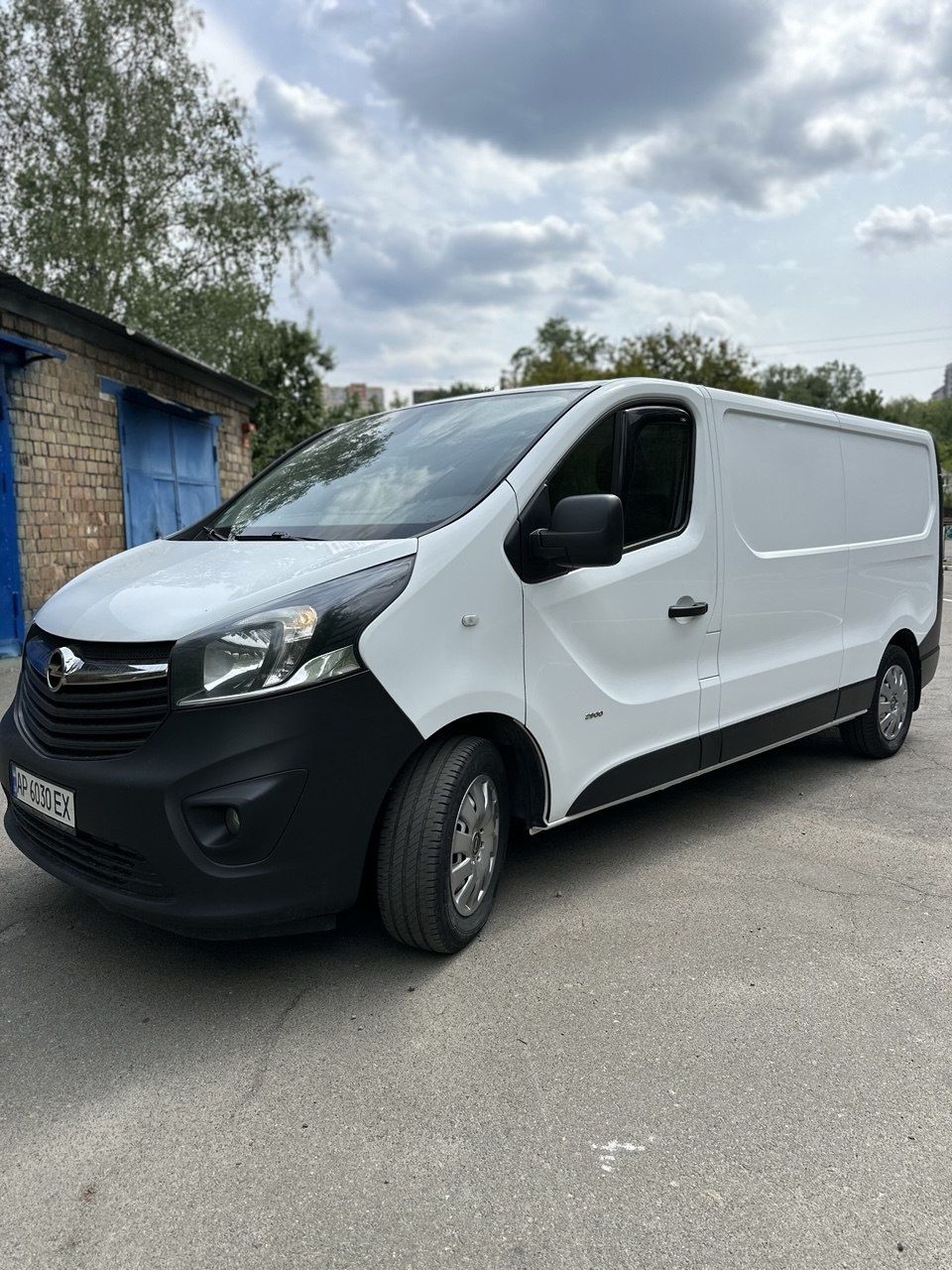 Опель Виваро 1.6 Opel Vivaro B