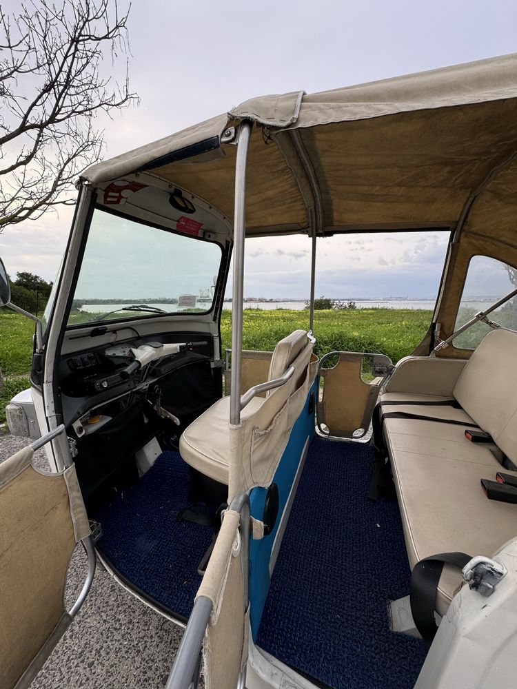Tuk tuk Piaggio Ape Calessino 250