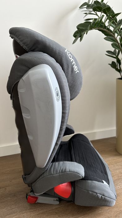 Автокресло Romer KIDSFIX (15- 36кг)