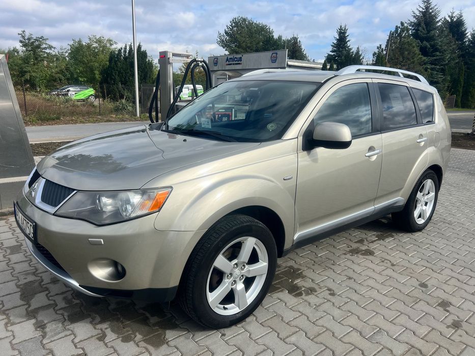 Mitsubishi Outlander Mitsubishi Outlander 2.0