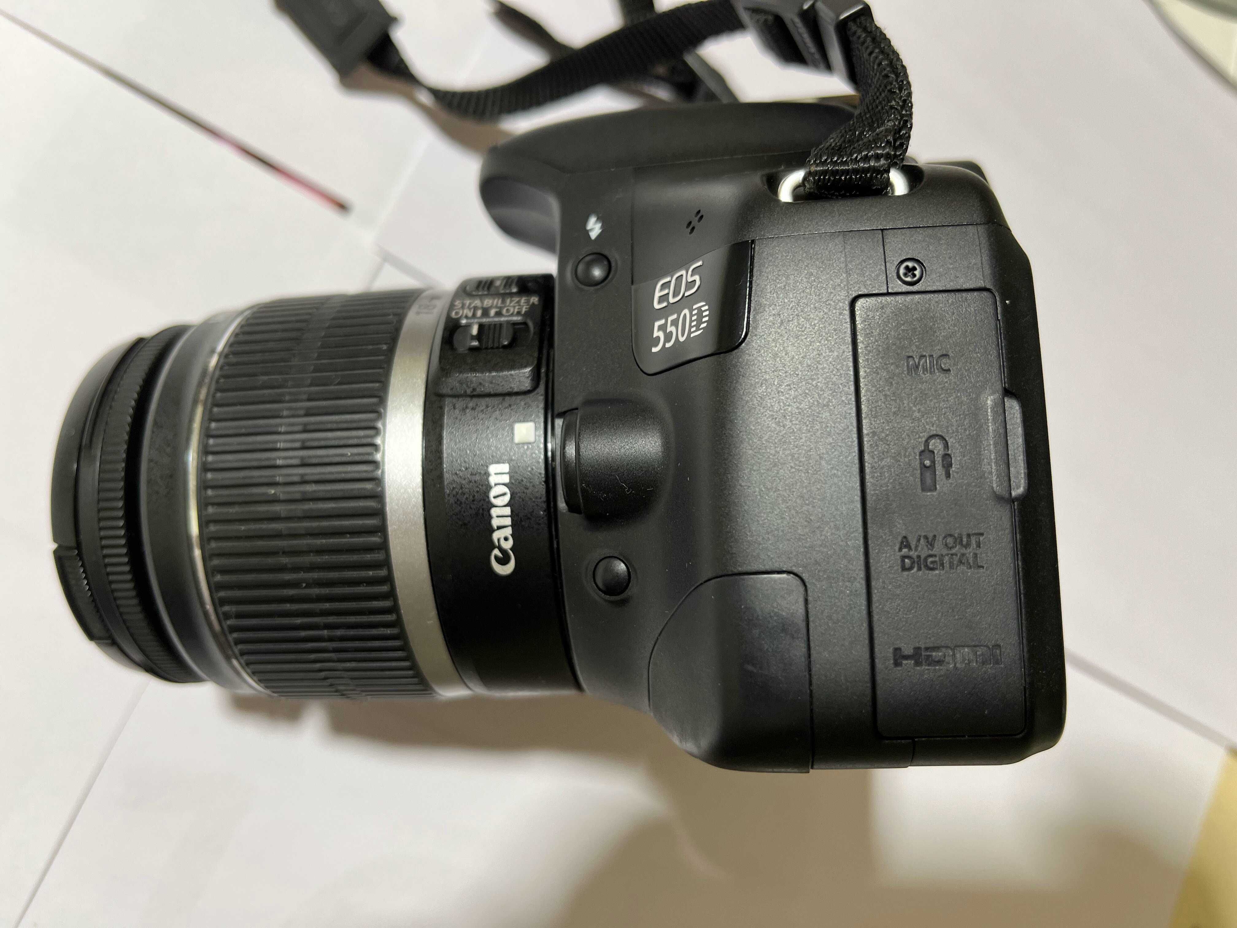 Продам Фотоапарат Canon EOS 550D 18-55