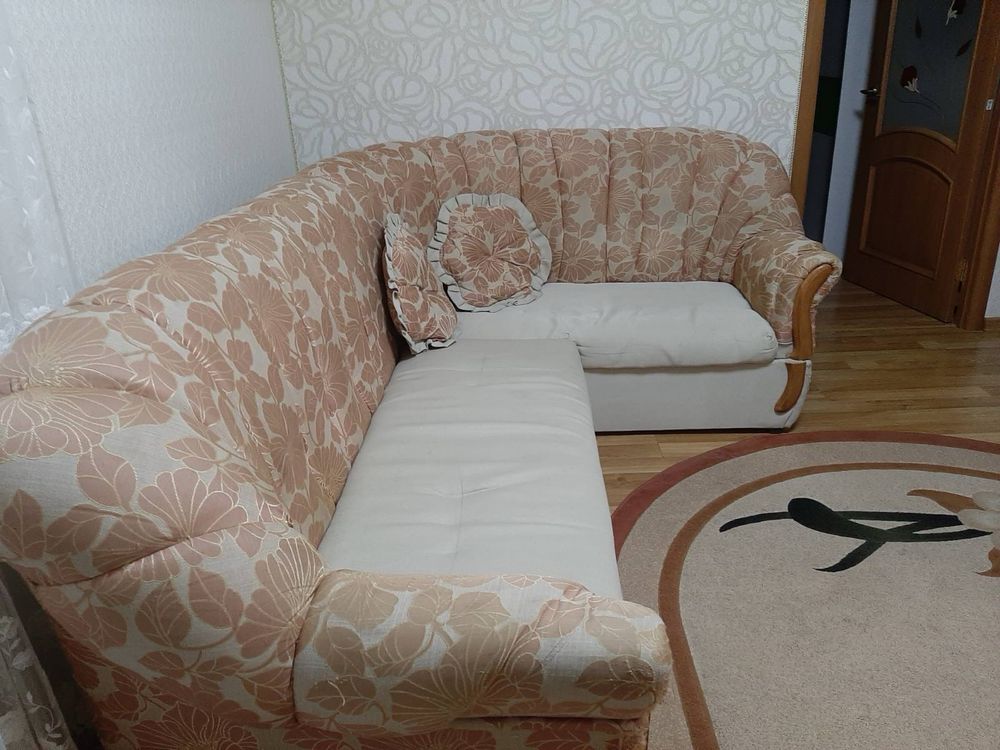Продам диван б/у