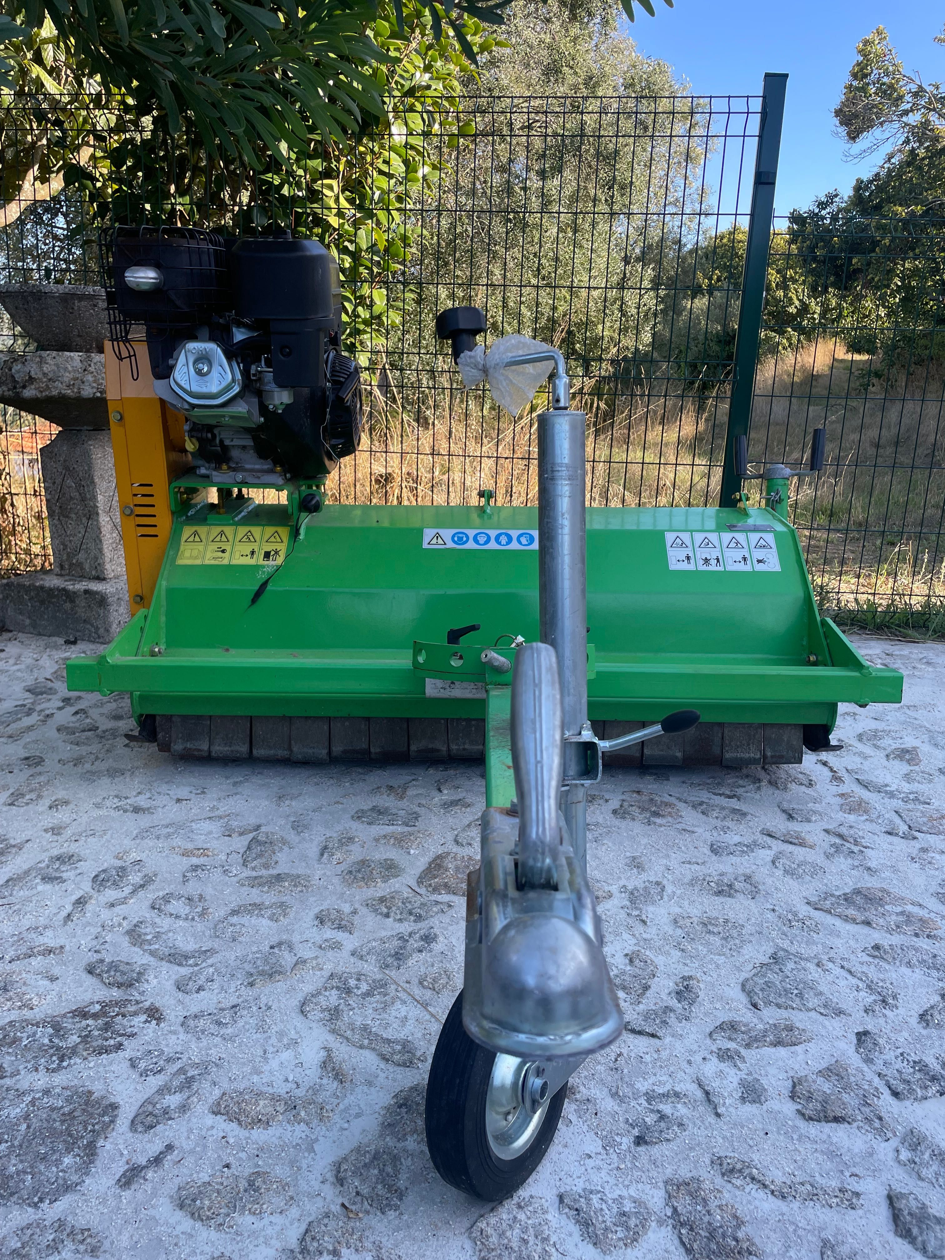 Carpinadeira Motor Briggs & Stratton