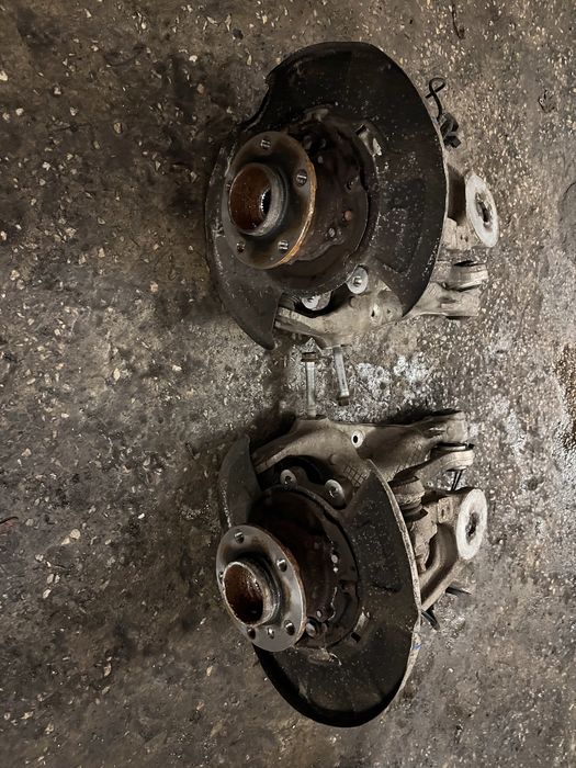 Bmw x5 f15 x6 f16 zwrotnica wachacz prawa lewa tył