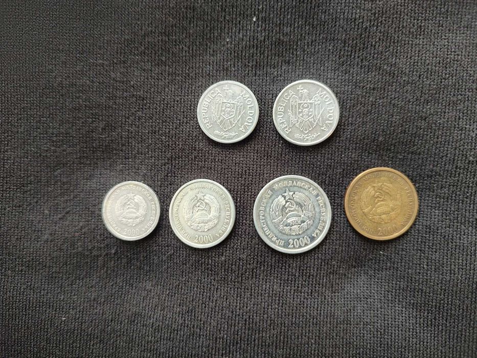 Монети Югославії, Молдови та Придністровья.