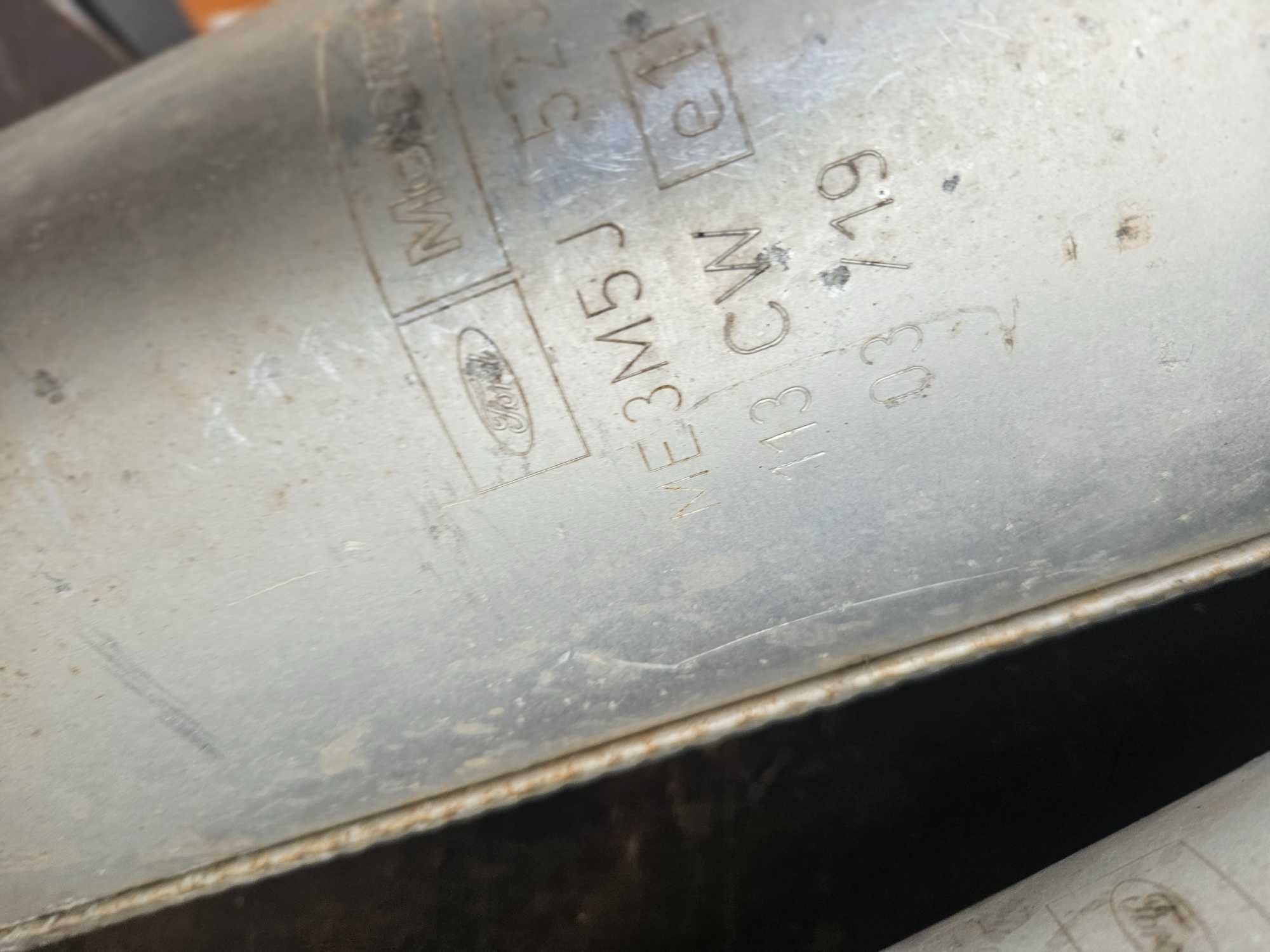 Tłumik Tłumiki Ford C-MAX środkowy końcowy 2,0 benzyna