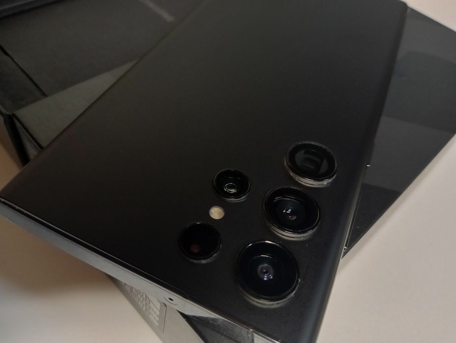 Jak Nowy Samsung S22 Ultra w idealnym stanie,komplet,bez rys
