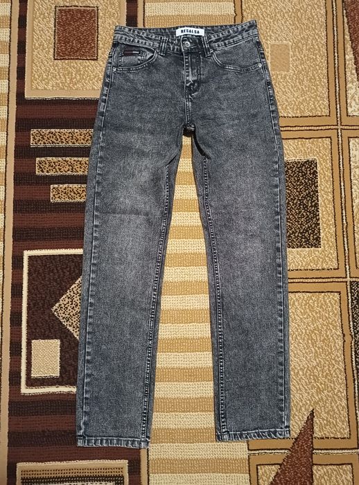 Стильні чоловічі джинси