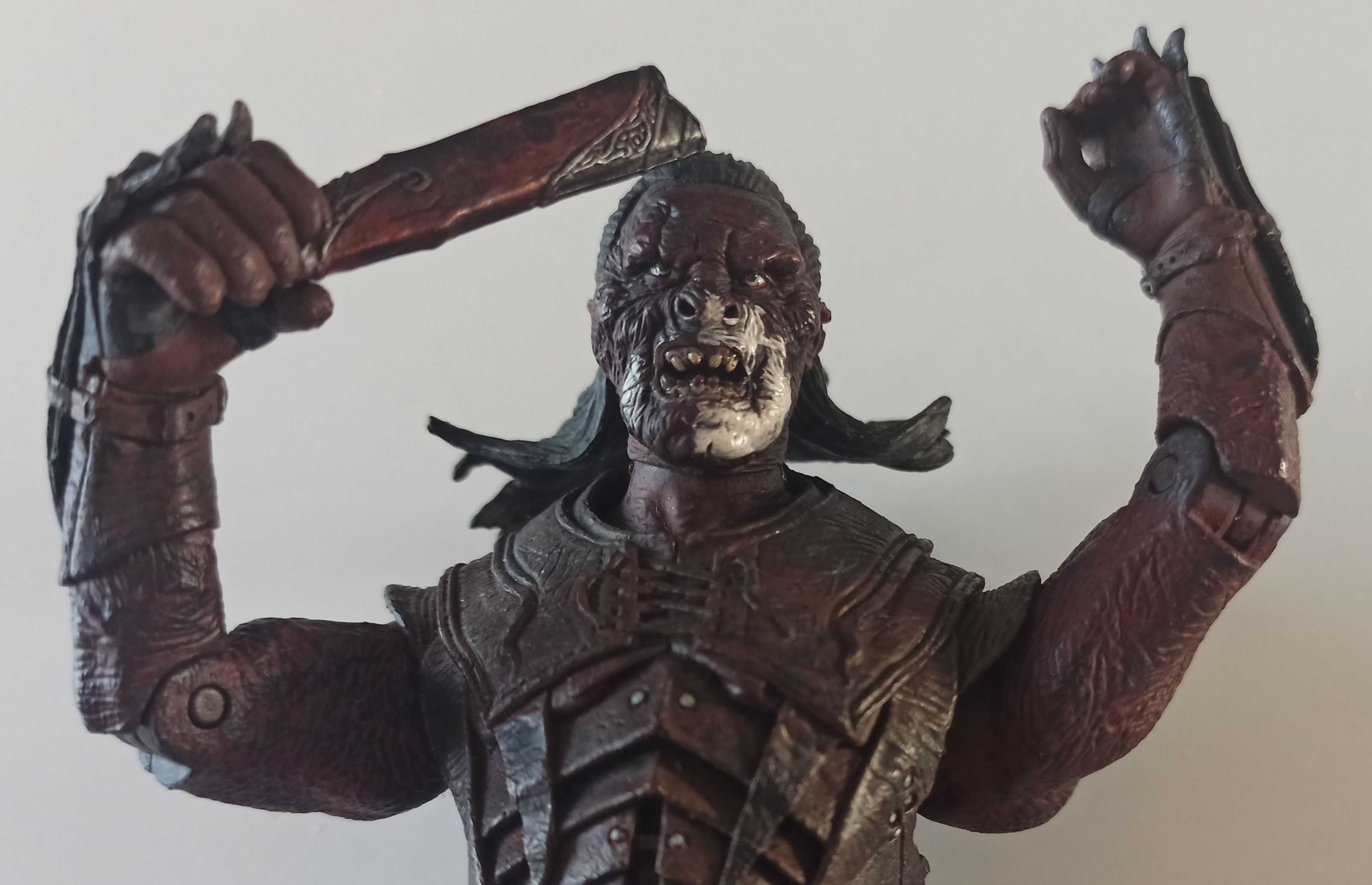 ork Ugluk ruchoma figurka 18,5 cm Władcy Pierścieni Lords Of The Ring