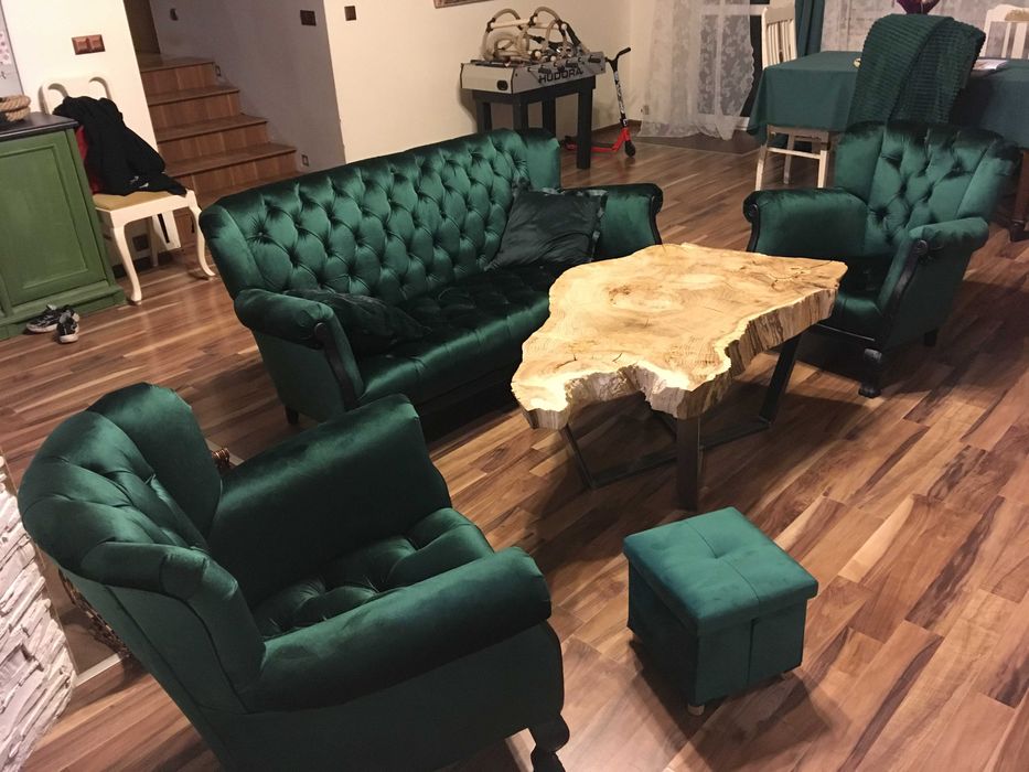 Sprzedam komplet pięknych prawdziwych mebli
