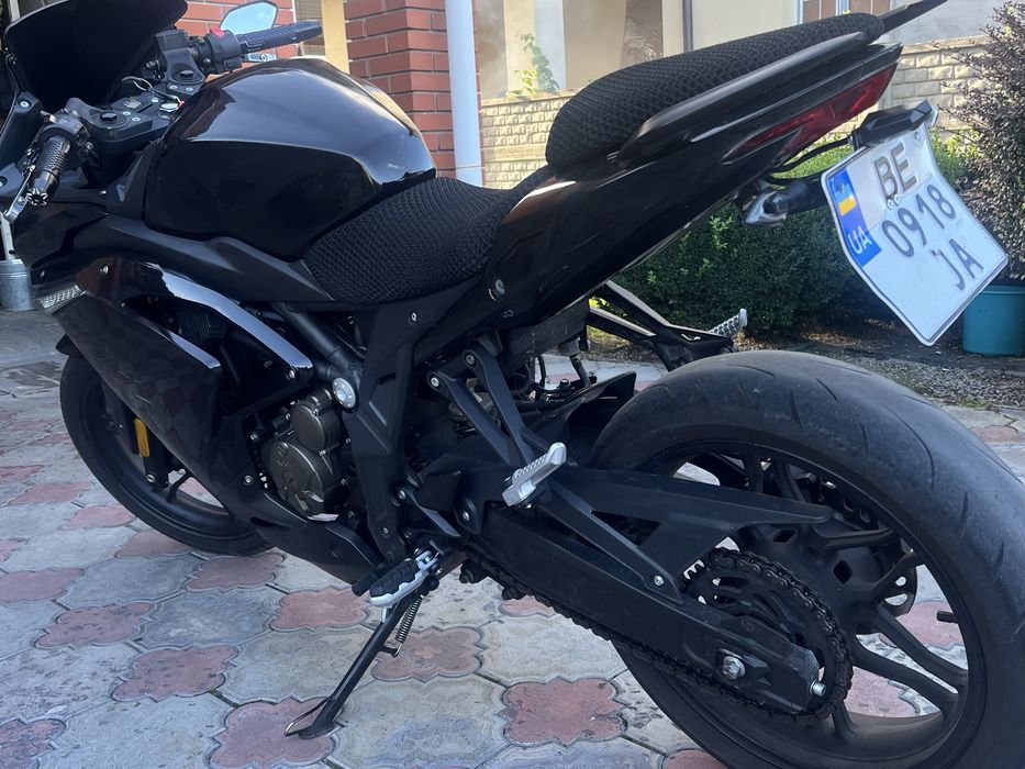 Мотоцикол Voge 300rr 2020 року