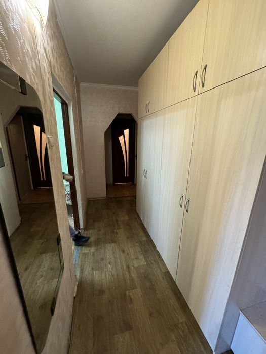 Продається 3 кімнатна квартира на Карачунах біля АТБ