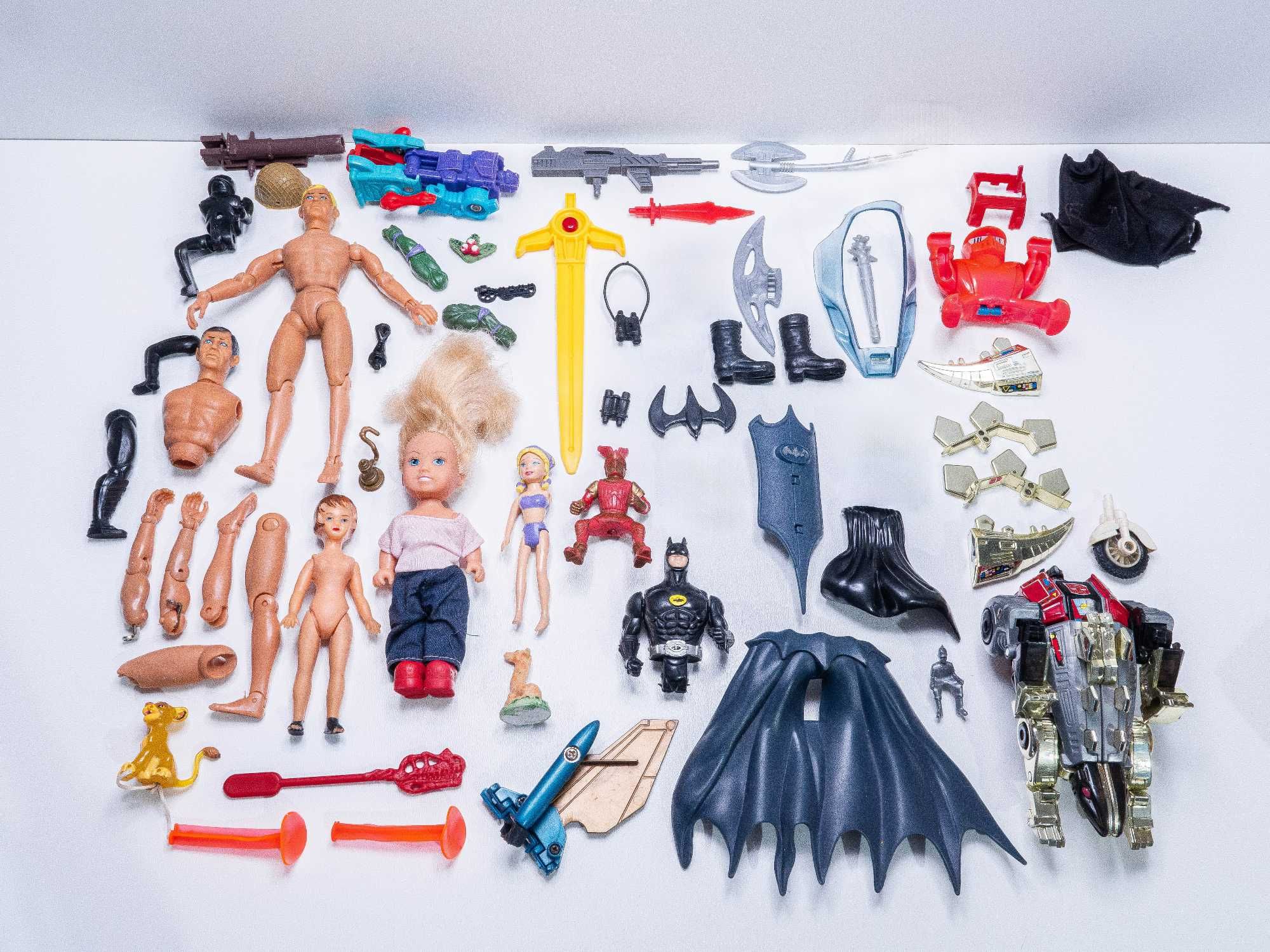 Zestaw zabawek i akcesoriów Transformers Barbie Action Man Ken Batman