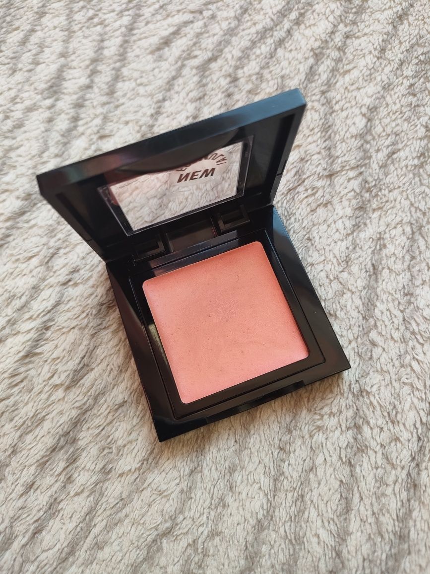 Wibo róż do policzków creamy blusher new formula rozświetlający róż