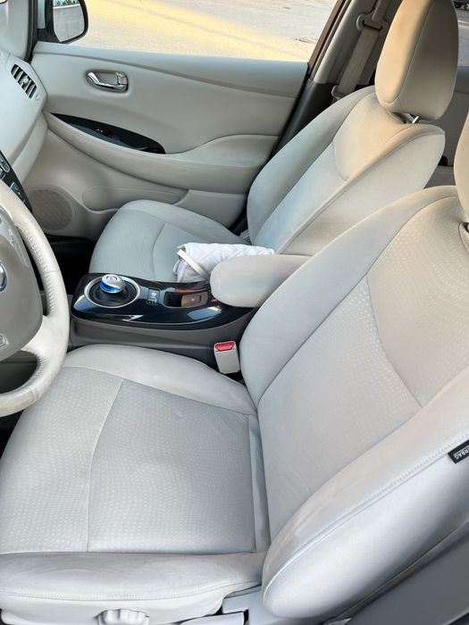 Nissan Leaf Ніссан ліф