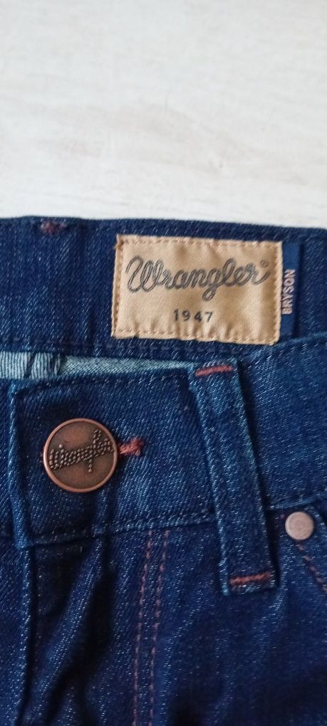 Jeansy Wrangler Bryson W14X9184Y