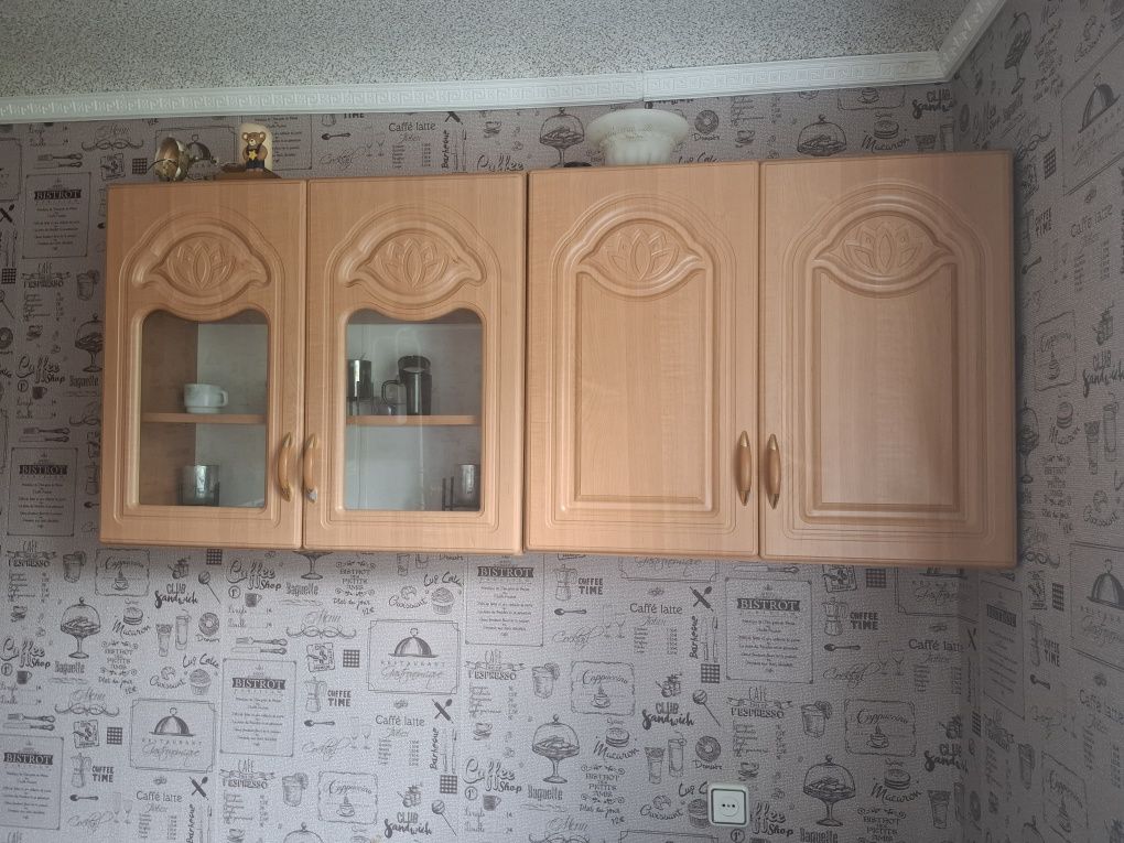 Сдам 3х ком.квартиру в р-не 6й школы.