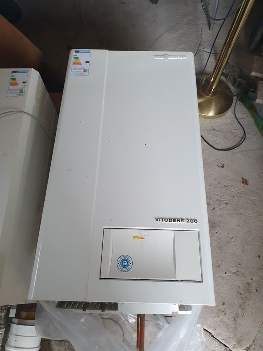 Piec, kocioł gazowy Viessmann vitodens 200, 24kW