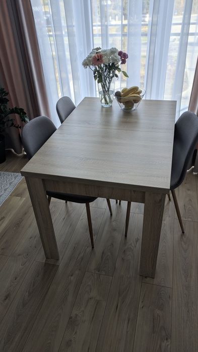 Stól + 4 krzesła