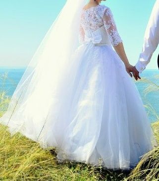 Свадебное платье. Очень красивое.