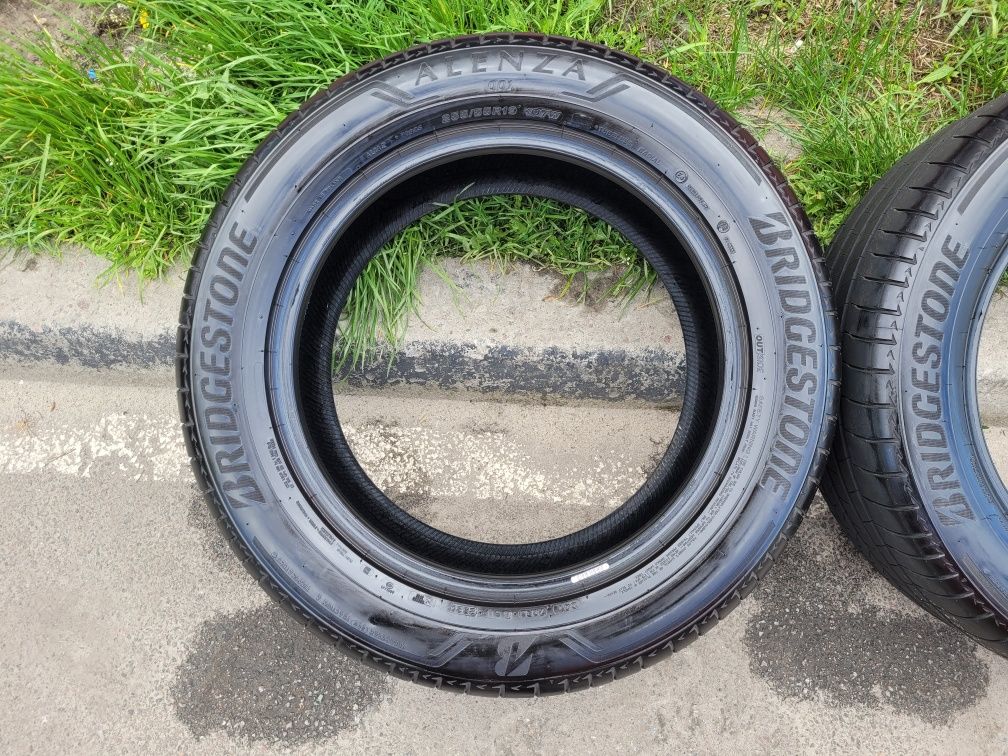 Летняя резина Bridgestone Alenza 001 255/55 107W R19