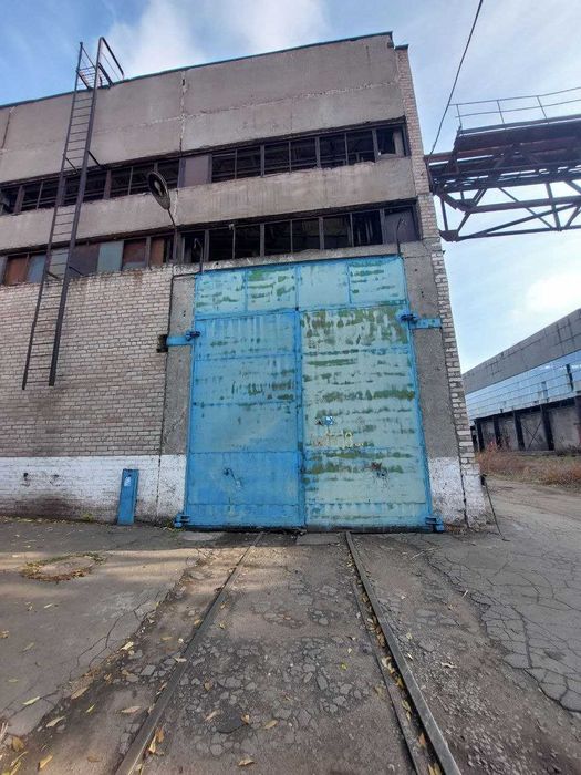 Сдам производственное помещение 550м2.Мостовой кран 5т. Правый берег.