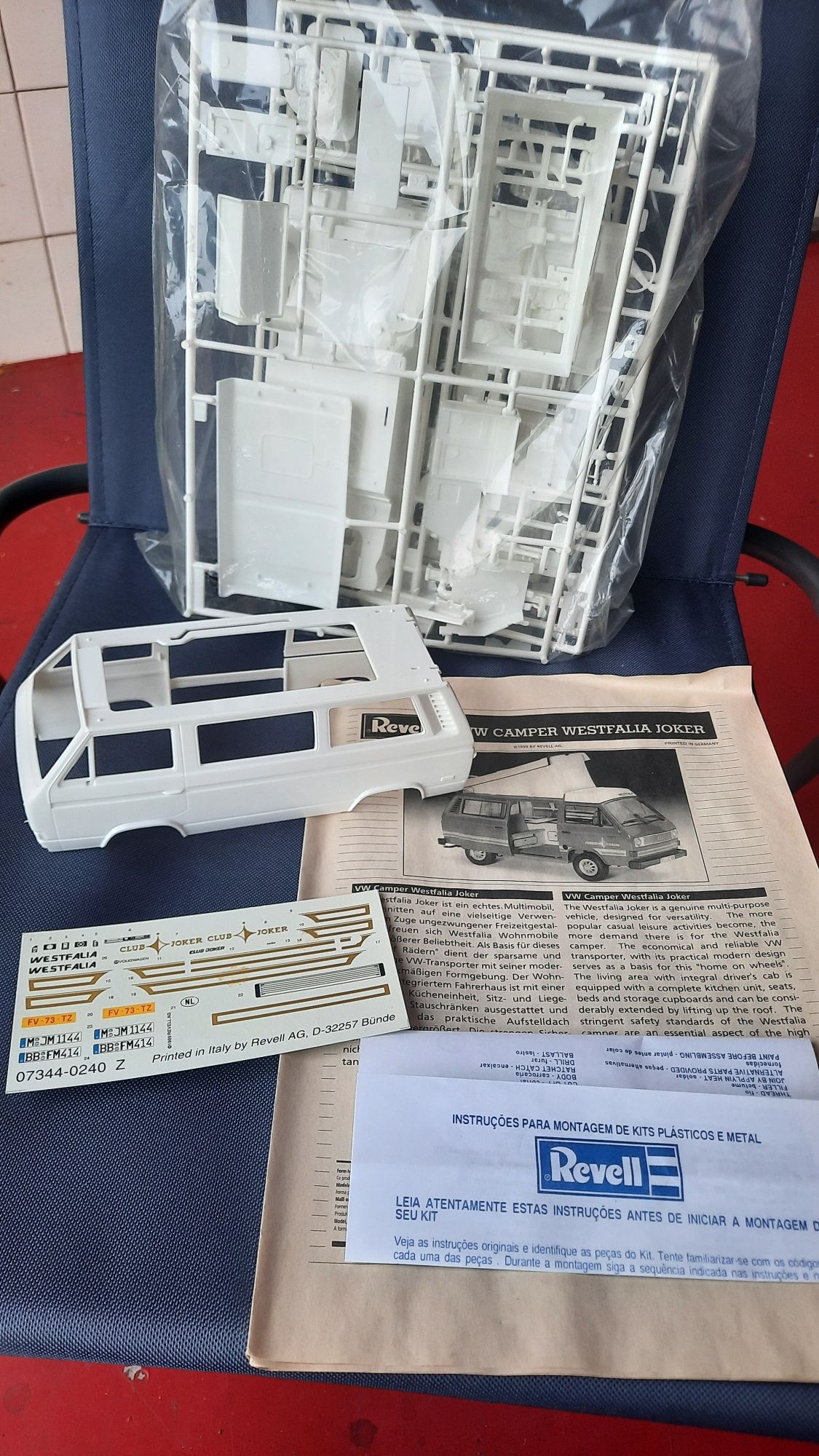 Kit de montar Revell VW T3 Camper Westfalia Joker 1:25