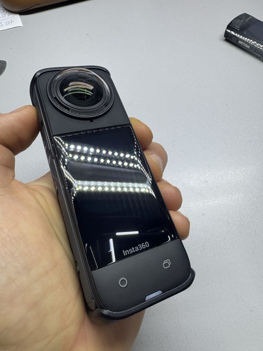 Insta 360 X 4 ІДЕАЛ