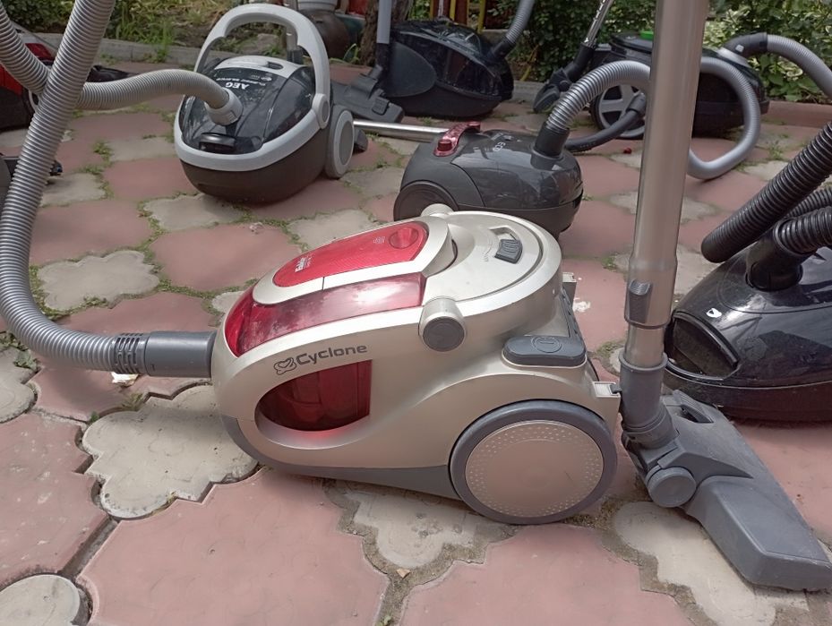 Пилосос, пилососи