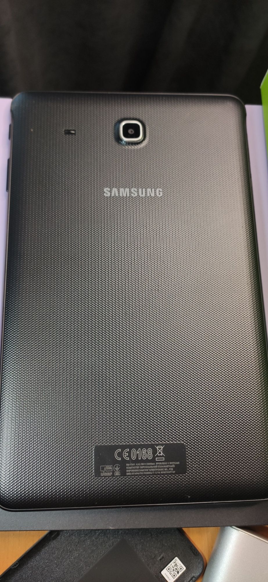 Планшет Samsung Galaxy Tab E (Black)