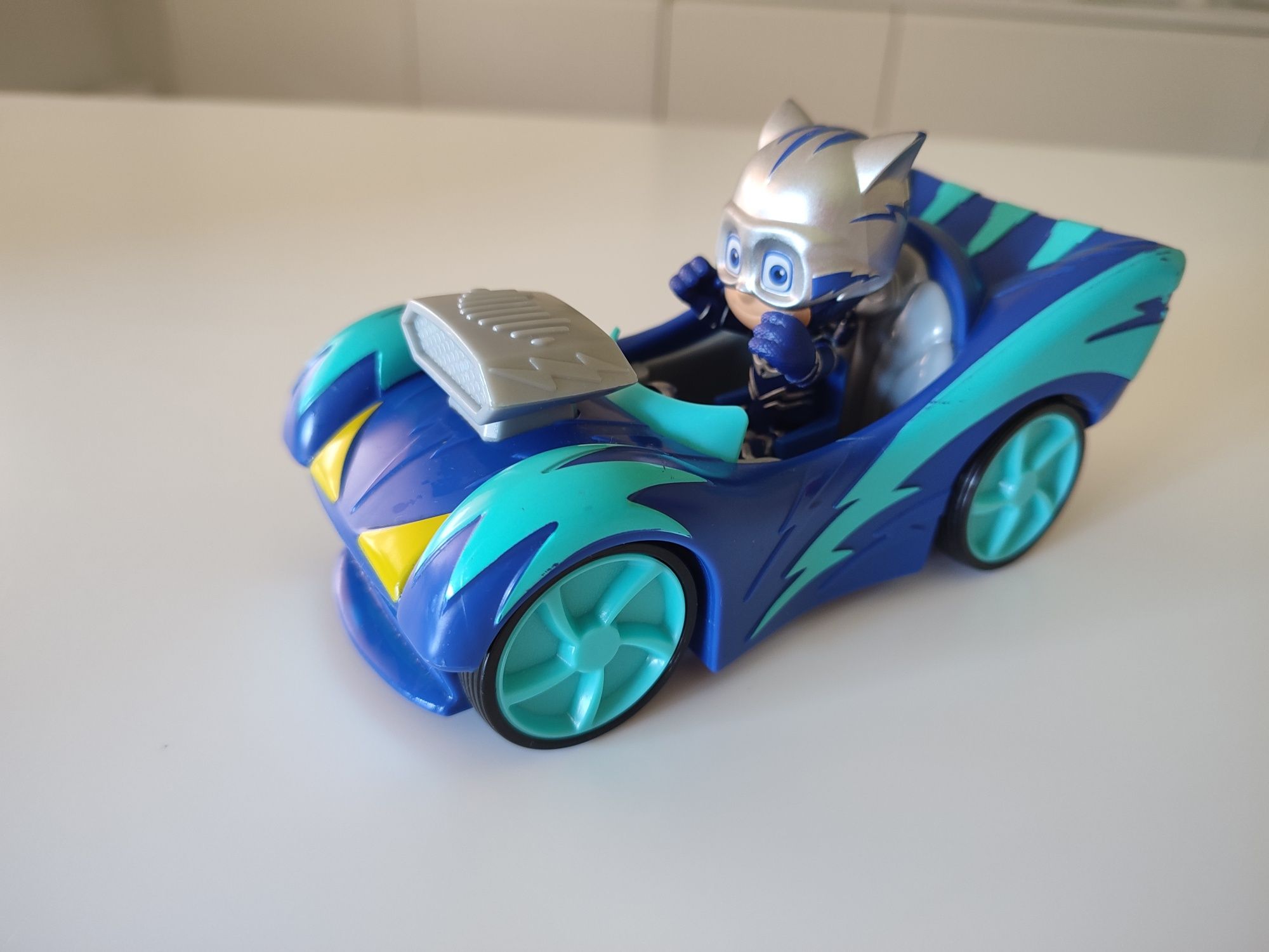 Carro PJ Masks com CatBoy