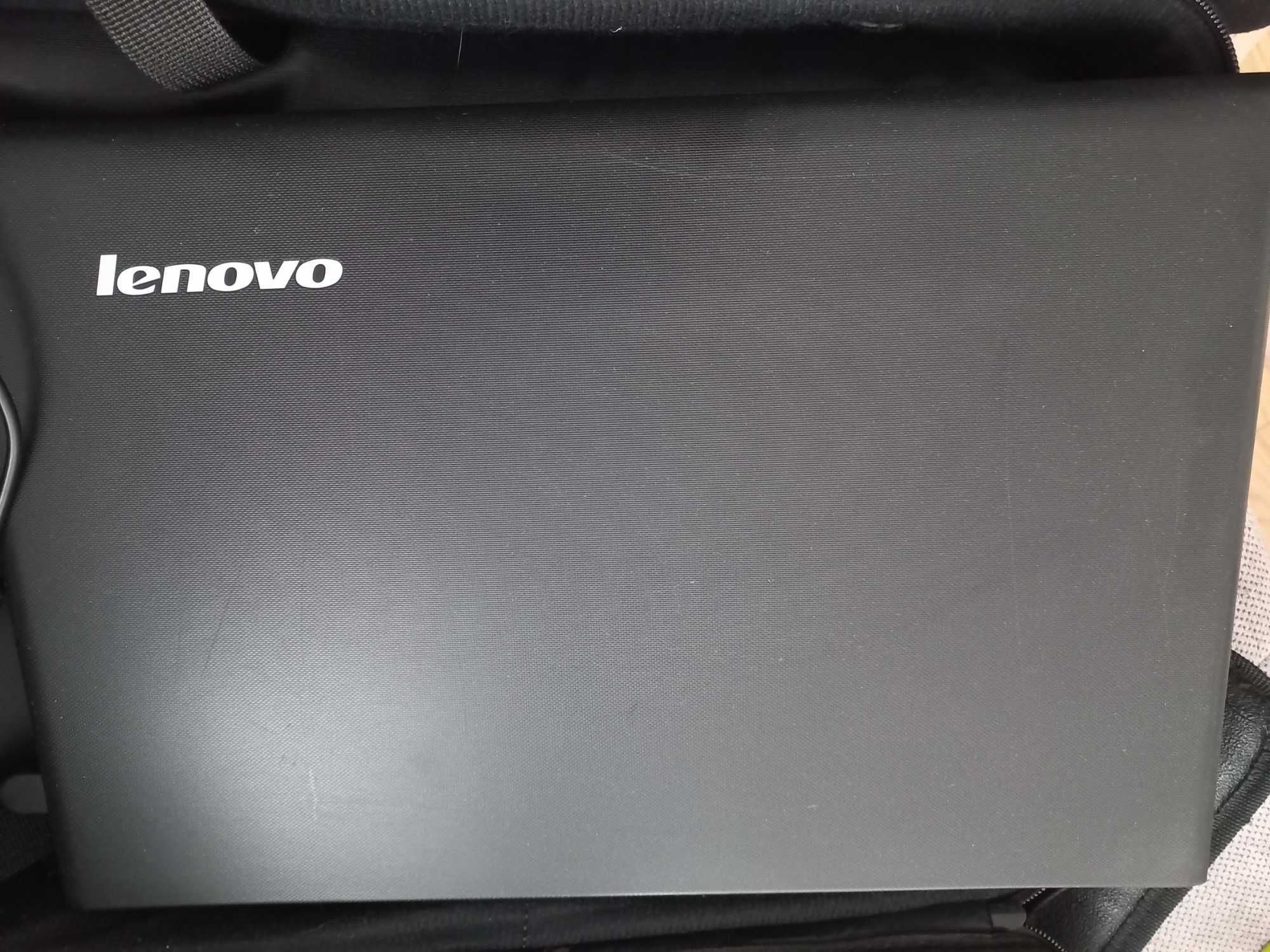 Laptop / notebook 15,6' LENOVO
