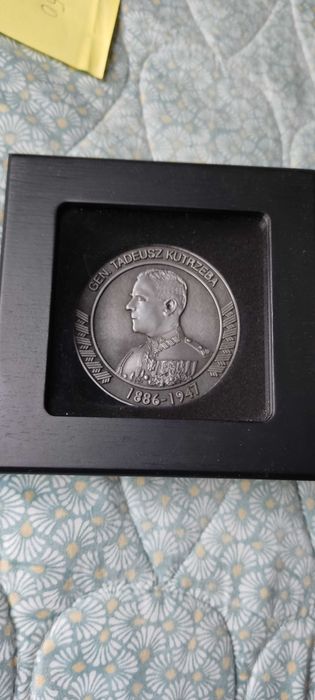 Medal Pamiątkowy Akademii Sztuki wojennej im.gen.Tadeusza Kutrzeby