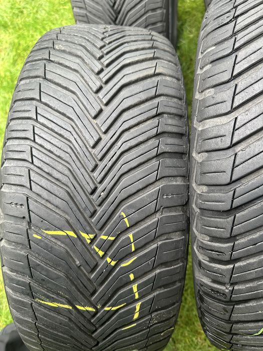 Opony Michelin CrossClimate 2 225 45 R17 Y komplet